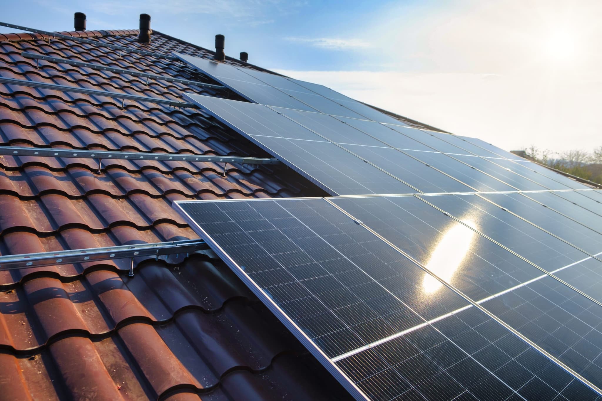 Unlock Long-Term Savings with Custom Commercial solar Derby Installations